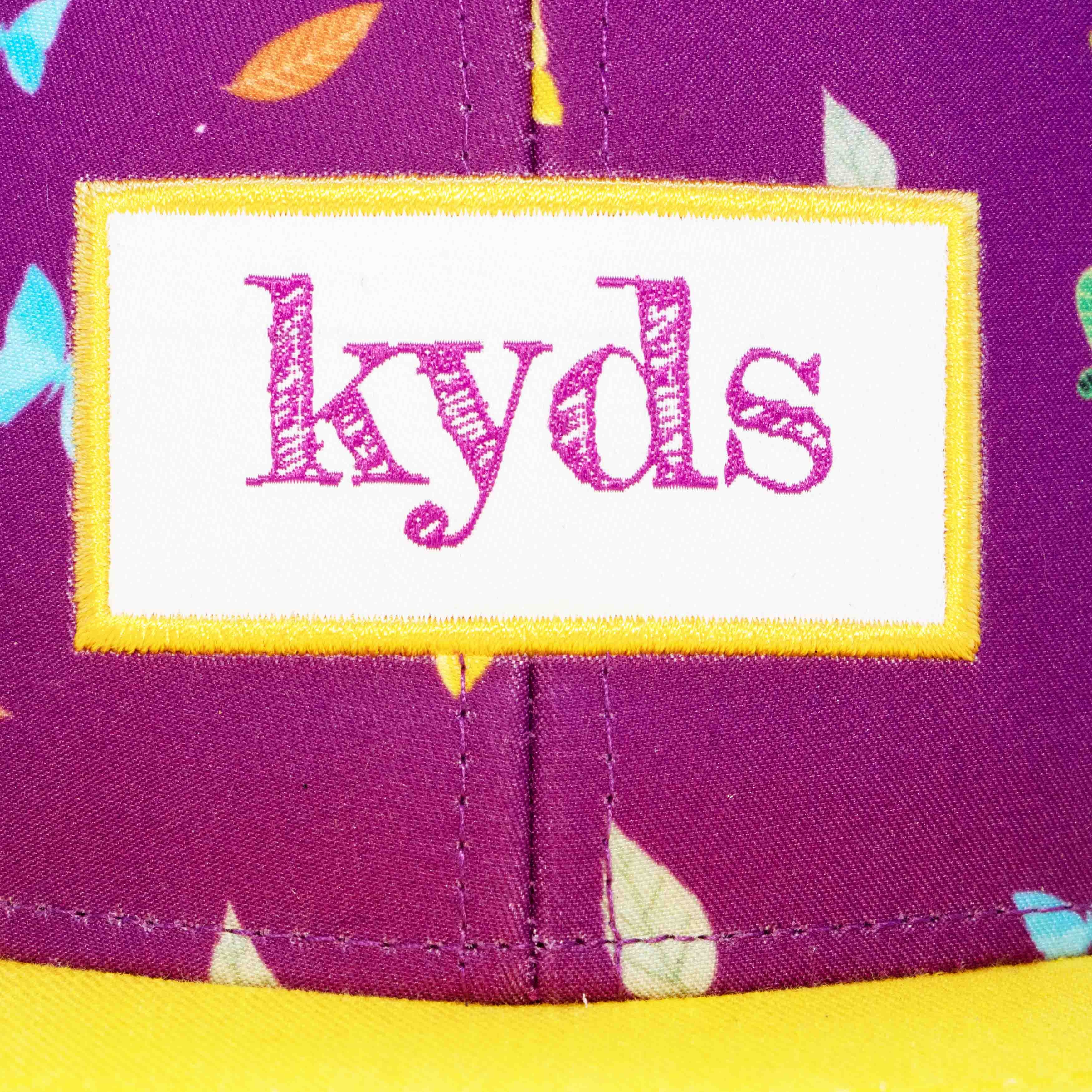 Kinder Snapback Cap - Butterfly